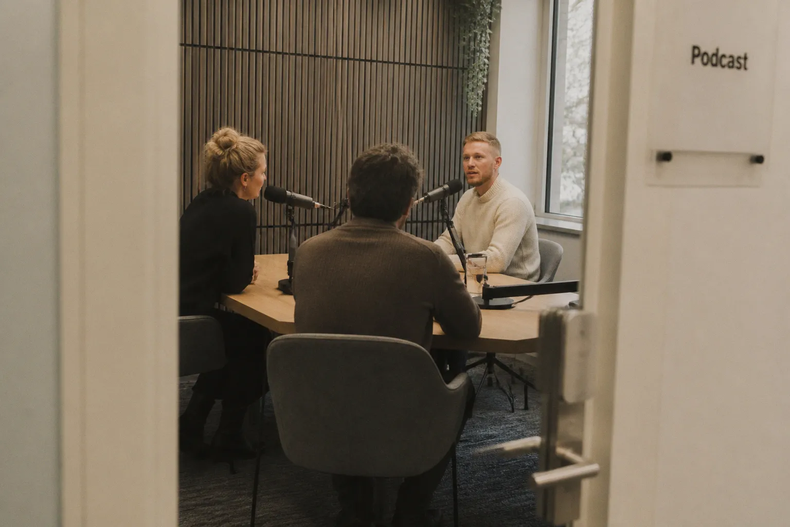 Florian Kainz verstärkt CANAL+ Podcast „Ohne Filter“ als neuer Experte