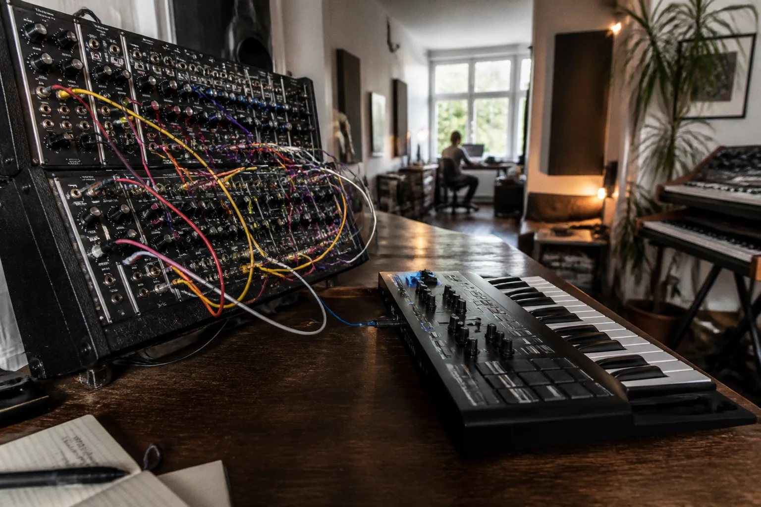 Hardware-Synthesizer oder VST: Zwei Wege zum eigenen Sound